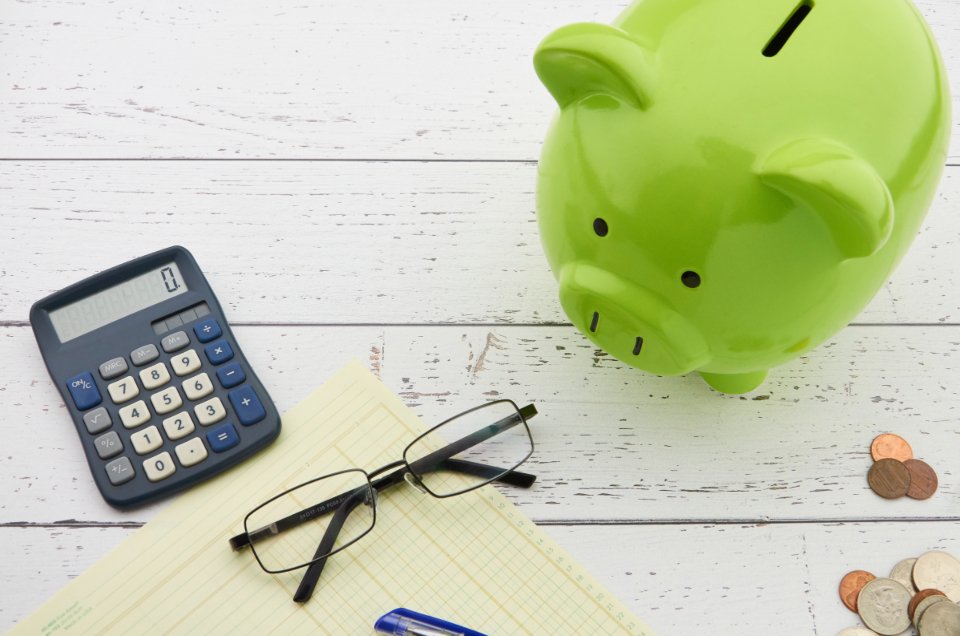 Savings jar representing a freelancer emergency fund